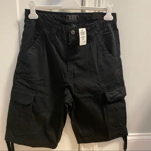 BLACK CARGO SHORTS NWT